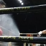 Nekat Bertanding di Saat Corona, Petinju Disemprot Disinfektan - iMSPORT.TV