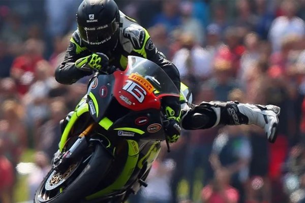 Pembalap Superbike 'Ben Godfrey' Tewas di Sirkuit Donington - iMSPORT