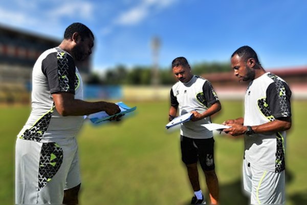 Tim Sepakbola PON Kembalikan Peralatan Latihan Karena Tidak Sesuai Permintaan - iMSPORT