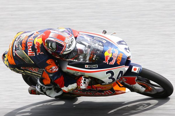 Mario Suryo Aji Sukses di Race 1 Red Bull MotoGP Rookies Cup Valencia - iMSPORT