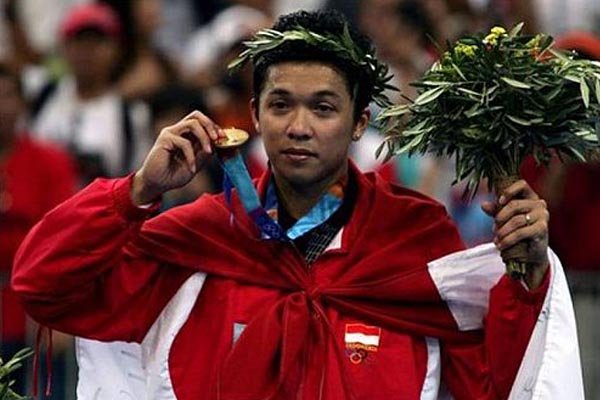 Taufik Hidayat-Olimpiade Athena 2004 (tunggal putra) - iMSPORT