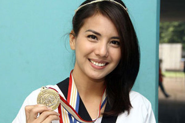 Atlet Taekwondo Cantik Tya Ariestya - iMSPORT.TV