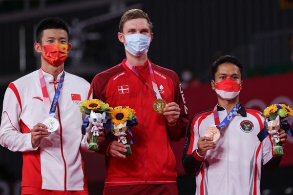 Raih Medali ! Ginting Akhiri Puasa Medali Tunggal Putra di Olimpiade - iMSPORT.TV