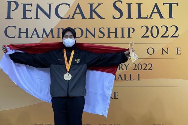 Atlet Pencak Silat Bekasi Raih Emas di Singapura - iMSPORT.TV