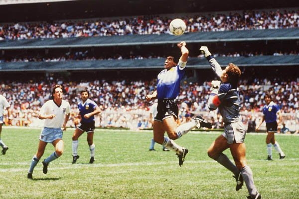 Bola 'Tangan Tuhan' Maradona Dijual Rp 52 M - iMSPORT.TV