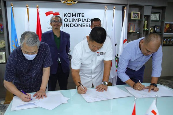 NOC Indonesia bersama Artha Graha Peduli rilis buku Indonesia Cities Wellbeing Report 2022 - iMSPORT.TV