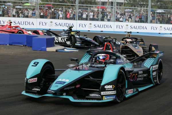 FEO Mulai Tinjau Sirkuit JIEC Jelang Formula E Jakarta 2023 - iMSPORT.TV