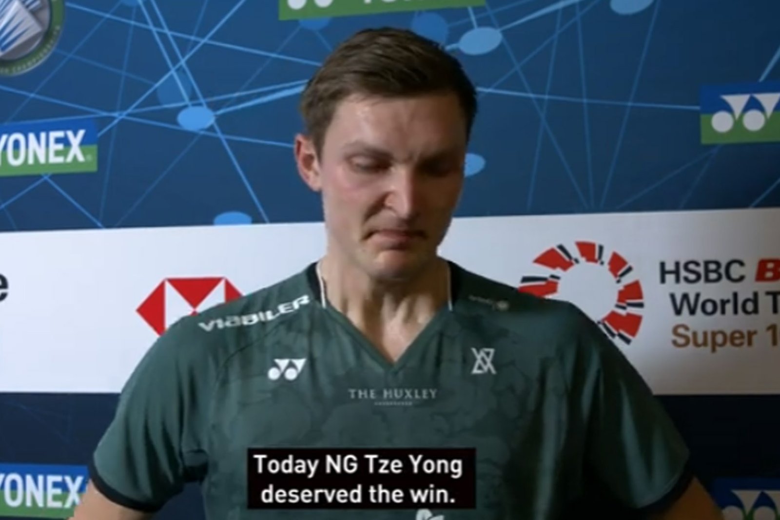 Viktor Axelsen Menangis Usai Kalah di 16 Besar All England 2023 - iMPSORT.TV
