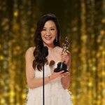 Michelle Yeoh Mendukung Penuh Atlet Pengungsi di Olimpiade Paris 2024 - iMSPORT.TV