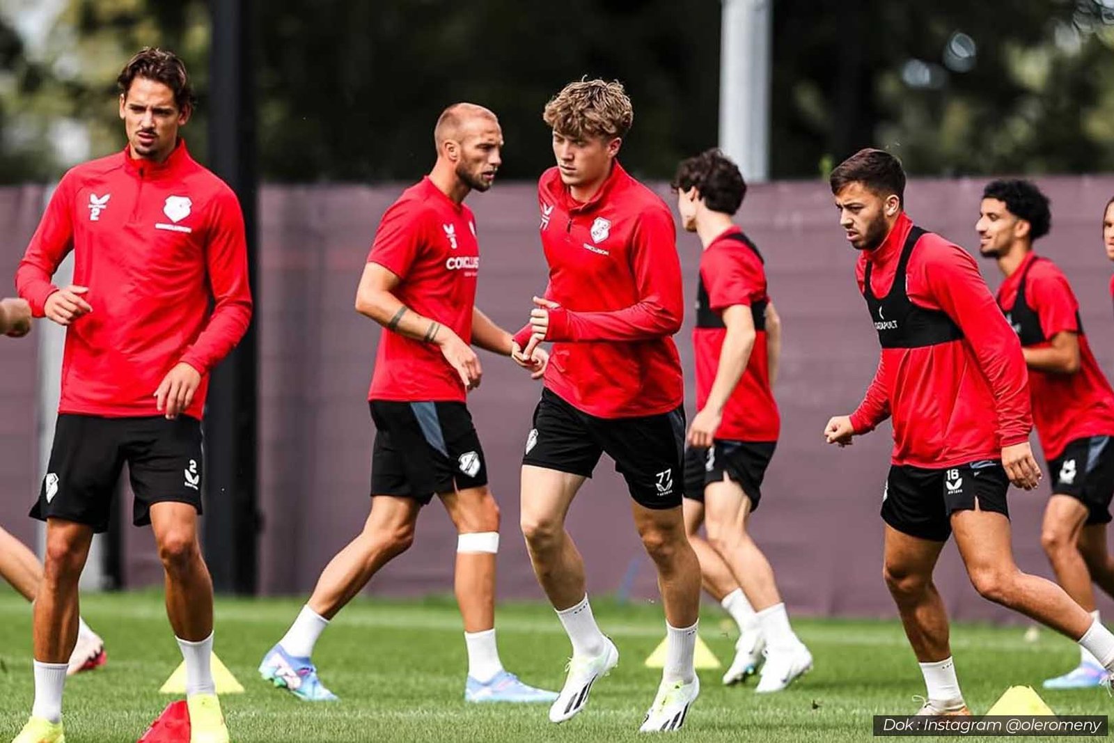 Ole Romeny gabung ke Oxford United, Klub Calvin Verdonk bakal kebagian jatah - iMSPORT.TV