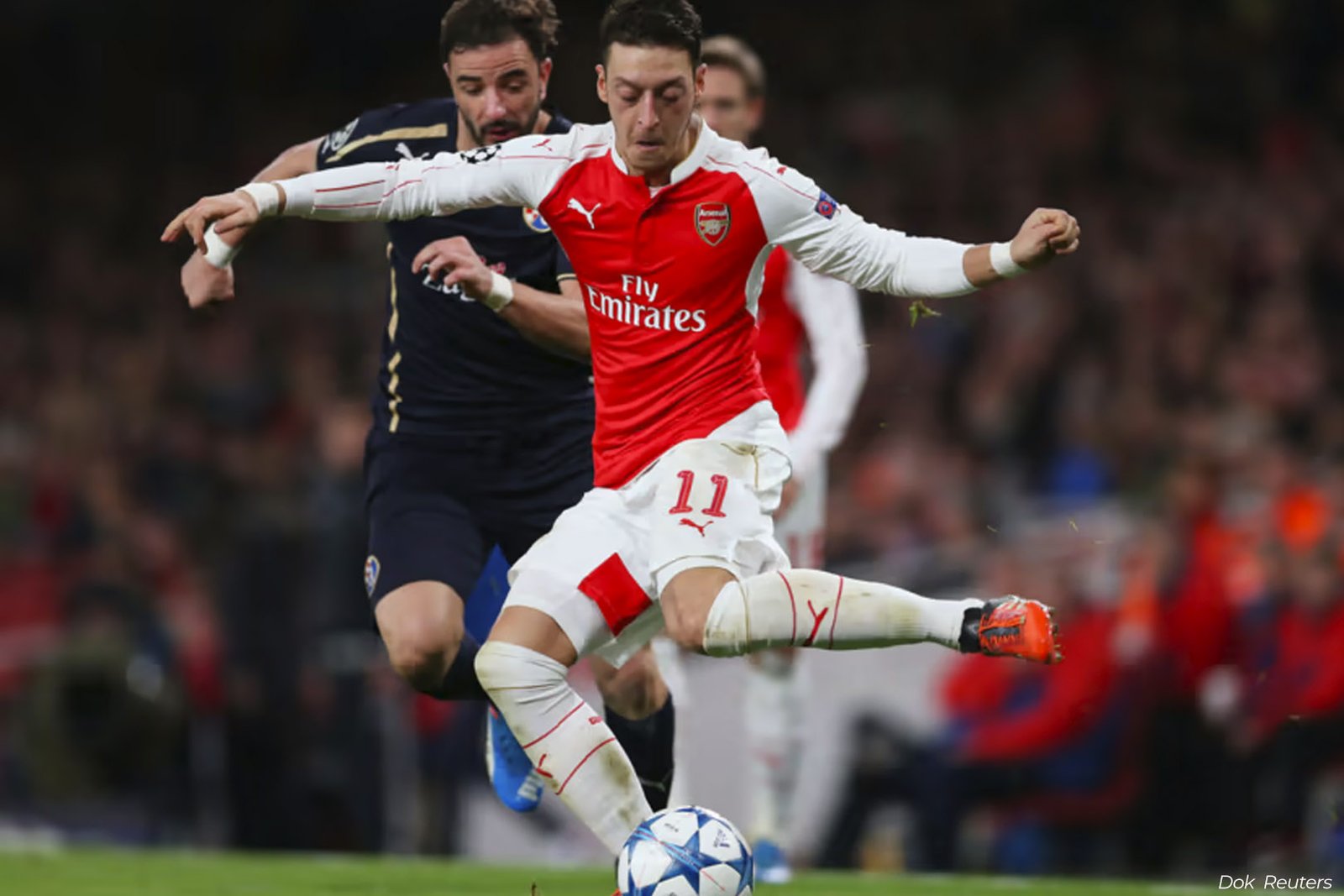 Mesut Ozil si Raja Assist di Tiga Kompetisi Top Eropa