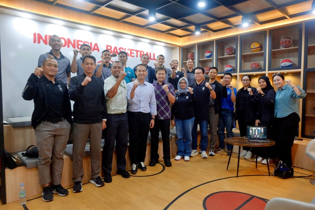 Jelang Playoffs IBL 2025, PERBASI dan IBL Gelar Evaluasi Bersama Wasit