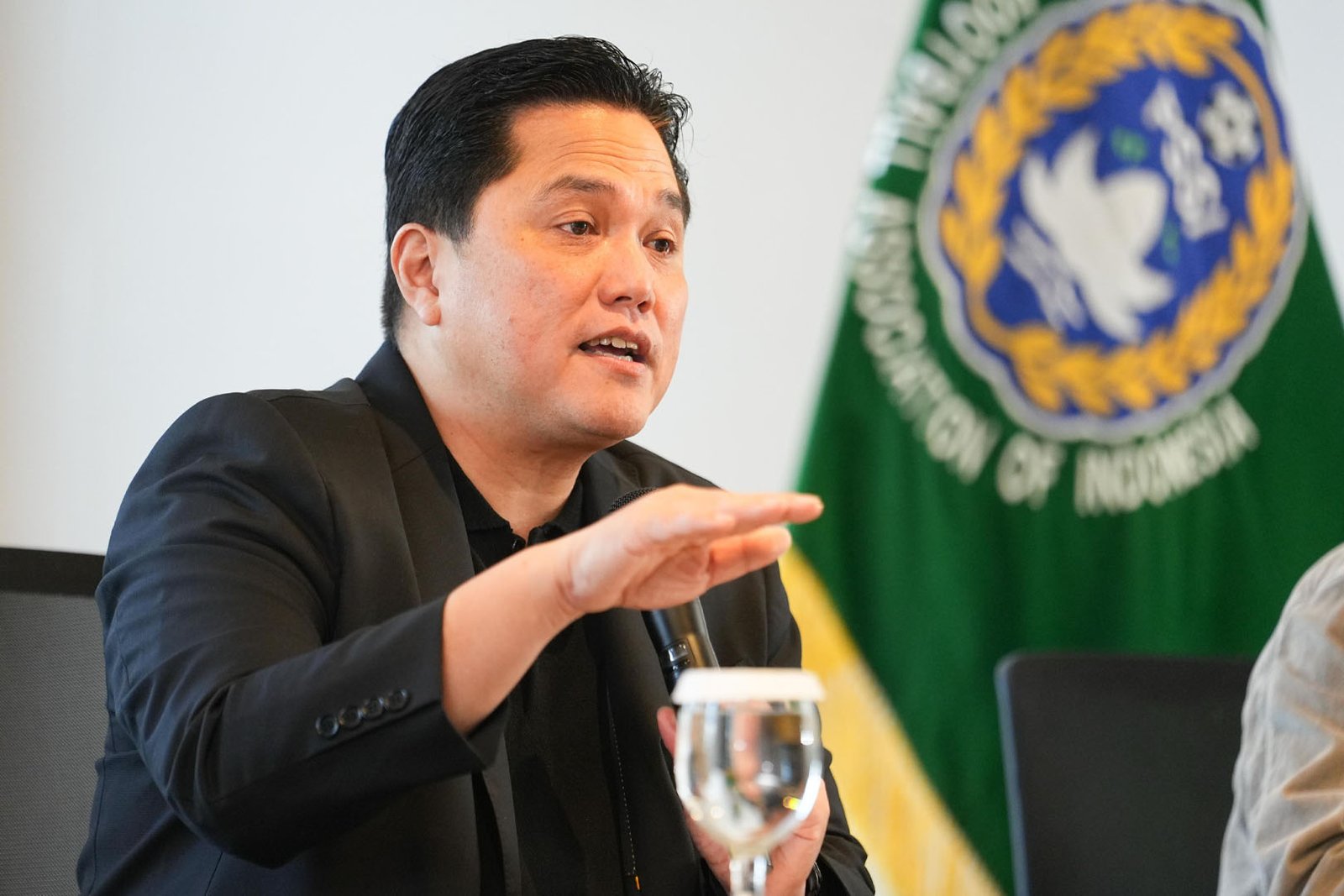 Erick Thohir: PSSI Tegak Lurus Hormati Hak Cipta dan Lagu Kebangsaan - iMSPORT.TV