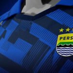 Jersey Tertahan, Persib Pakai Kostum Alternatif di Playoff AFC Champions League 2 - IMSPORT.TV
