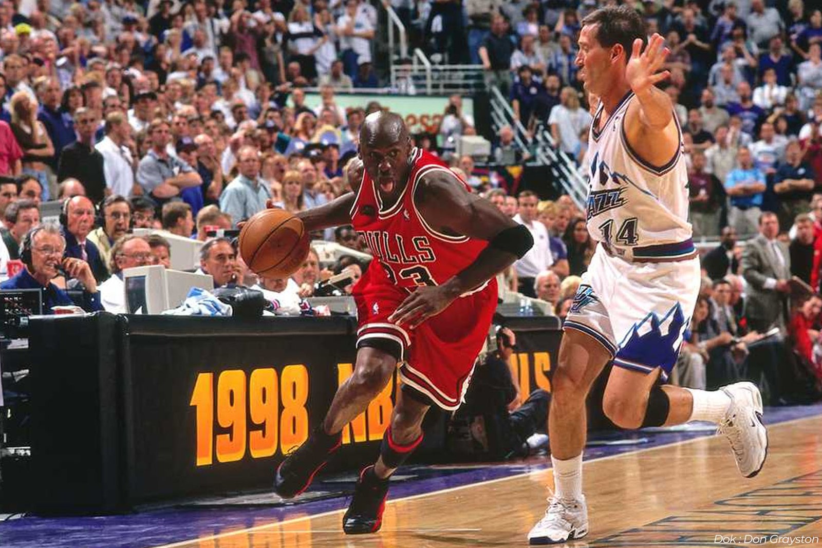 Lelang Sepatu Air Jordan, Pecahkan Rekor - IMSPORT.TV
