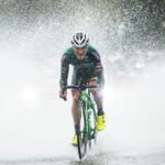 Tantangan Gowes Sepeda Dalam Hujan - iMSPORT.TV