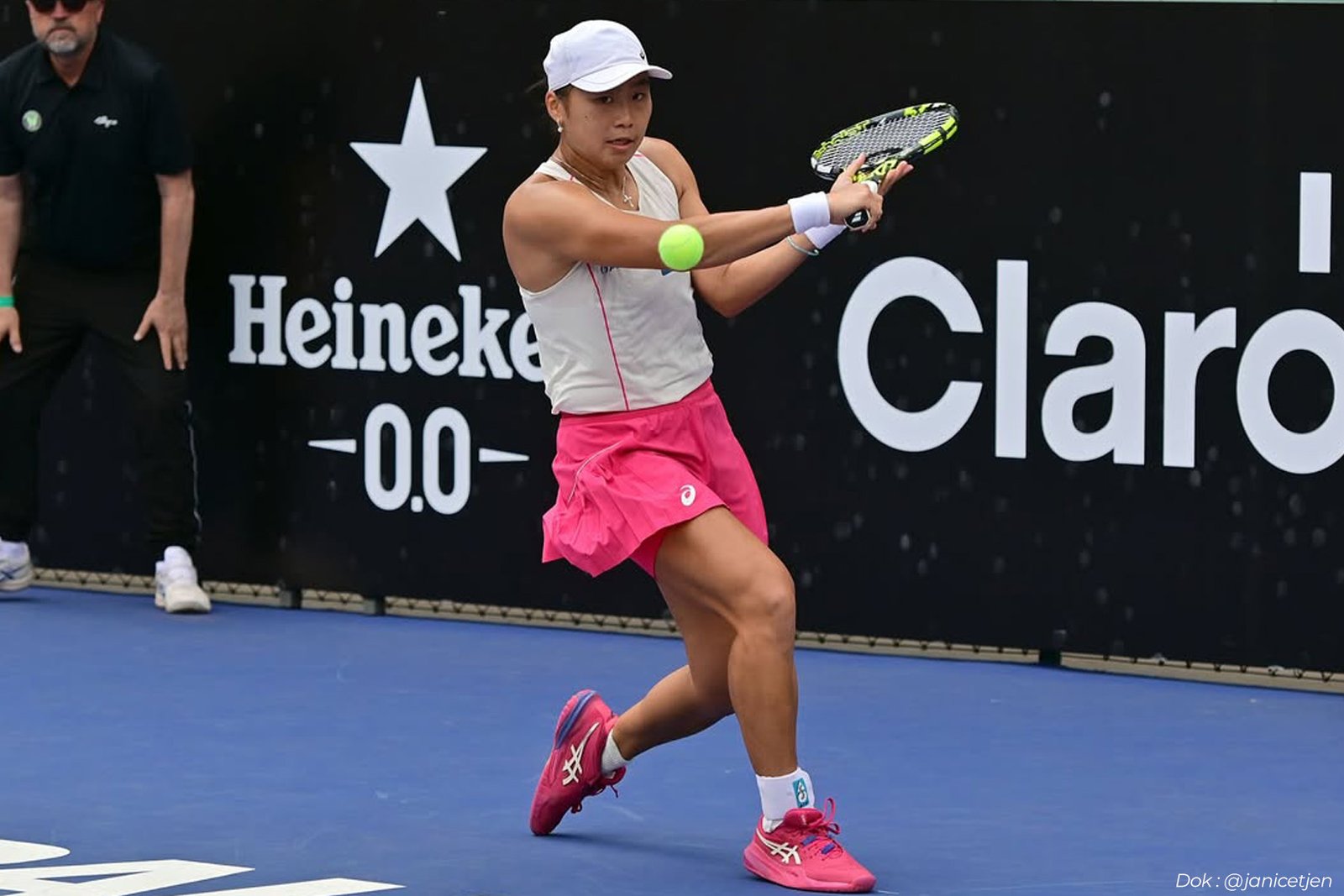 Sang Sarjana Sosiologi, Janice Tjen, Sukses Raih Gelar WTA Indonesia