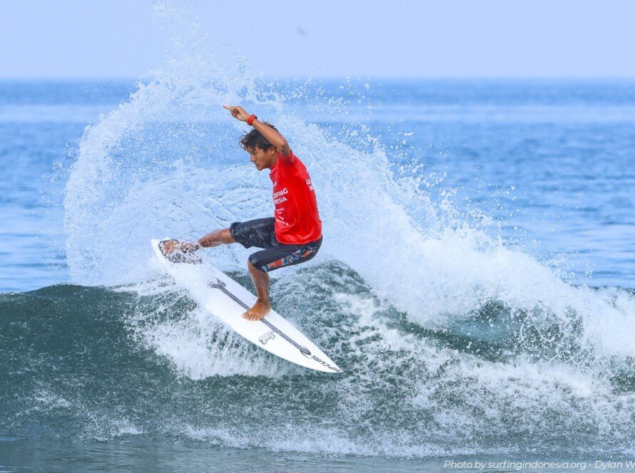 12 Klub Bersaing di Grand Final Liga Surfing Indonesia 2024 - IMSPORT.TV