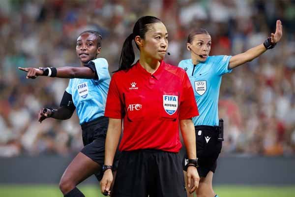 Wasit Perempuan di Piala Dunia 2022 Qatar - iMPSORT.TV