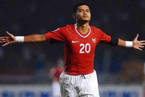 Bambang Pamungkas Pensiun Setelah 20 Tahun Berkarier - iMSPORT.tv