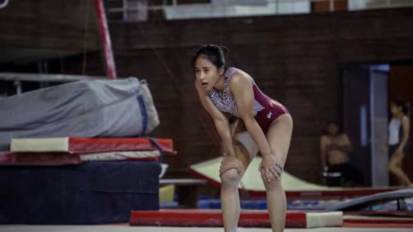 Cedera! Rifda Irfanaluthfi Berjuang Tuntaskan Penampilan di Bercy Arena, Paris - iMSPORT.TV