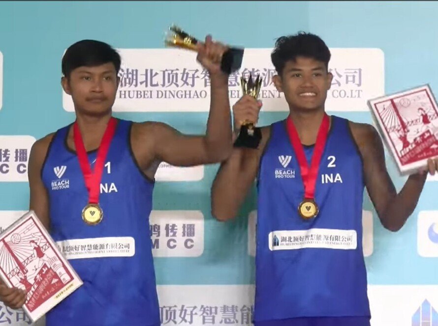 Cetak Sejarah! Voli Pantai Indonesia Juara di World Beach Pro Tour Kalahkan Brasil - iMSPORT.TV