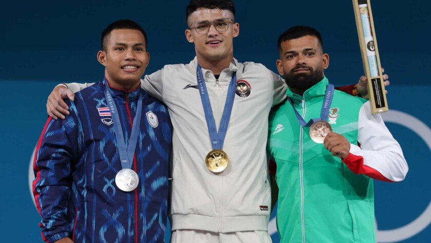 Debut! Rizki Juniansyah Sumbang Emas Angkat Besi Olimpiade Paris 2024 - iMSPORT.TV