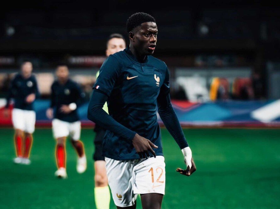 Dilarang Puasa ! Mahamadou Diawara Pilih Tinggalkan Timnas Prancis - iMSPORT.TV