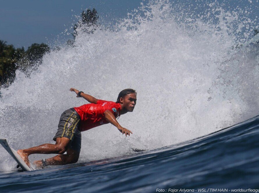 Dominasi Peselancar Indonesia di World Surf League Manokwari Pro 2024 - iMSPORT.TV