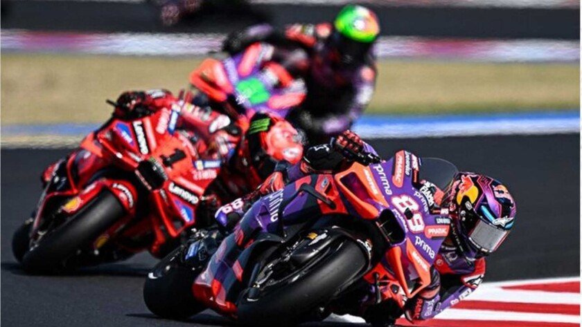 Final MotoGP Barcelona 2024 Jorge Martin Vs Pecco Bagnaia - Imsport.tv