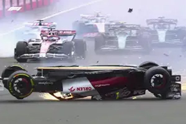 Insiden Mengerikan di Formula 1 GP Inggris - iMSPORT.TV