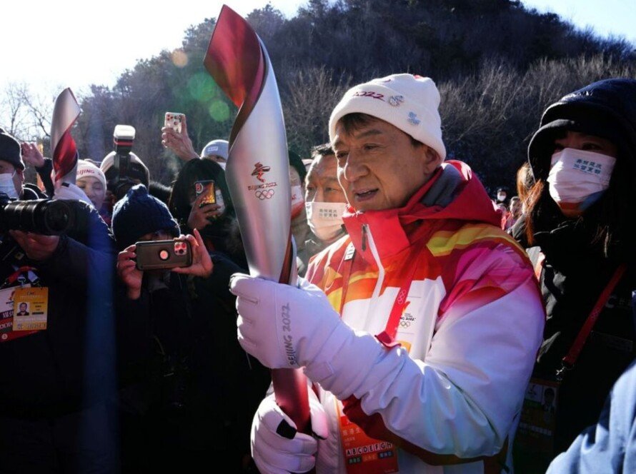 Jackie Chan Terpilih Menjadi Pembawa Obor Paralimpiade 2024 Paris - iMSPORT.TV