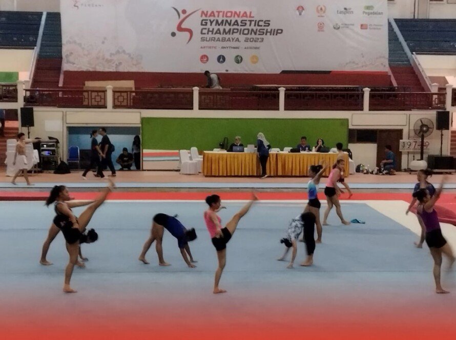 Kejurnas Babak Kualifikasi PON XXI Cabang Olahraga Gymnastics Dimulai - iMSPORT.TV