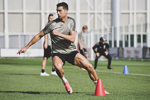 Luar Biasa! Cristiano Ronaldo Tiba Latihan 4 Jam Lebih Awal dari Jadwal - iMSPORT.TV