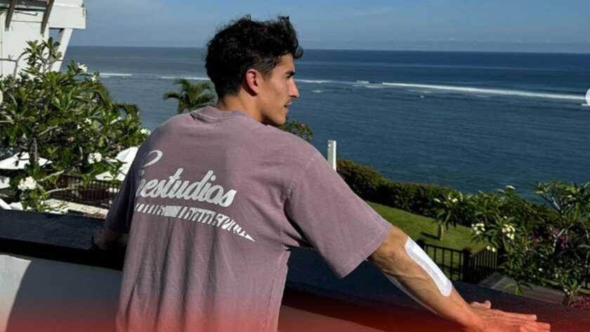Marc Marquez Pamer Foto Unik Liburan di Bali, Indonesia - iMSPORT.TV