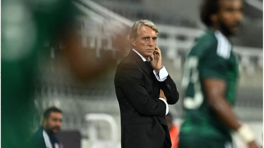 Media Italia Sebut Arab Saudi Pecat Pelatih Roberto Mancini - iMSPORT.TV