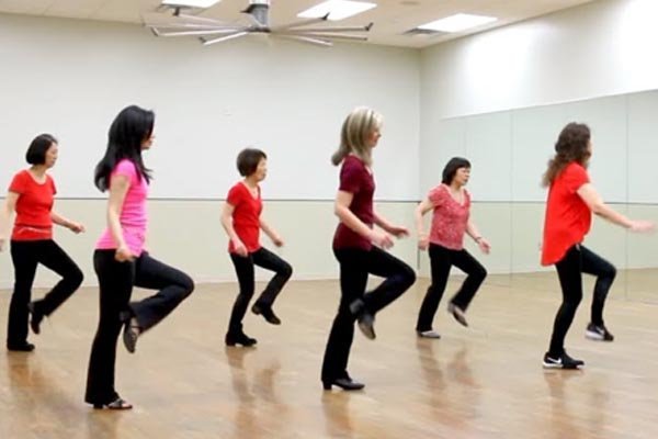 Mengenal Line Dance Olahraga dengan Sentuhan Koreografi - iMSPORT