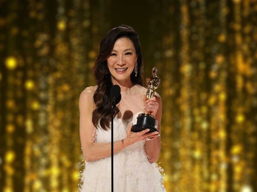 Michelle Yeoh Mendukung Penuh Atlet Pengungsi di Olimpiade Paris 2024 - iMSPORT.TV