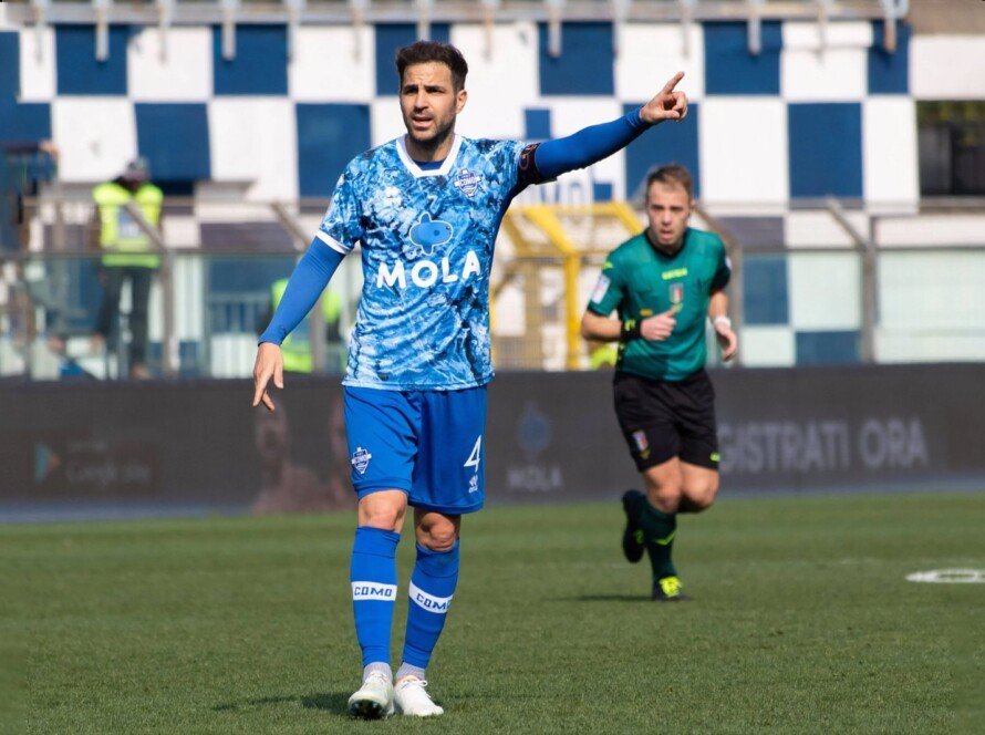 Pensiun! Cesc Fabregas Semangat Latih Klub Milik Orang Indonesia - iMSPORT.TV