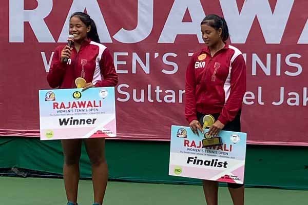 Petenis Muda Fitriana Sabrina Juarai Rajawali Women's Tennis Open 2022 - iMSPORT.TV
