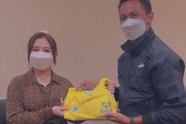 Resmi, Prilly Latuconsina Jadi Pemilik Persikota Tangerang - iMSPORT.TV