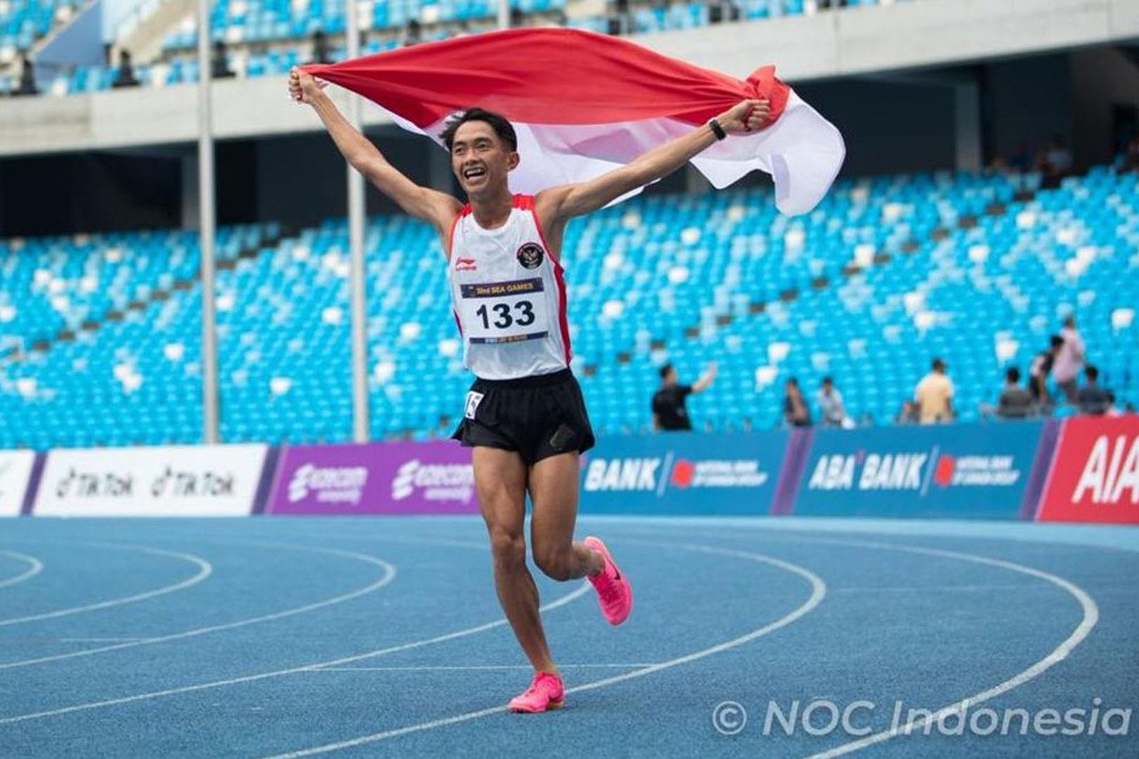 Robi Syianturi Lelang Singlet Emas SEA Games Untuk Sumatera