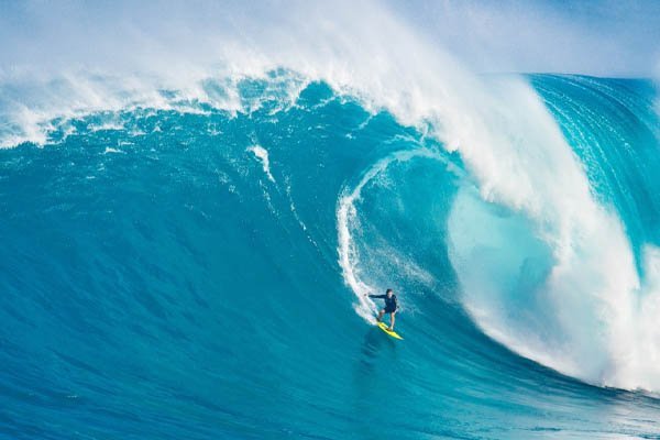 Selancar dan Kenikmatan Digulung Ombak - iMSPORT.TV