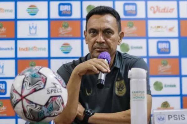 Sergio Alexandre Pelatih ke-4 yang Dipensiunkan Dini di BRI Liga 1 - iMSPORT.TV