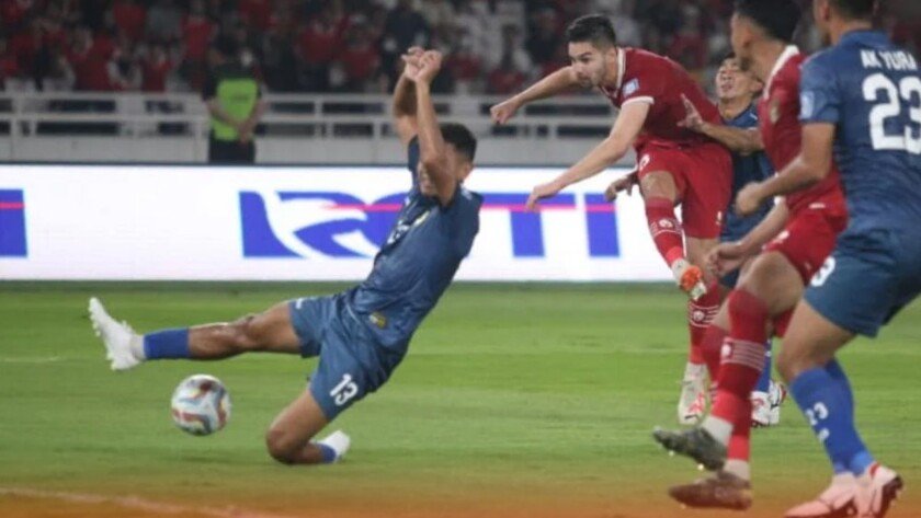 Siasat Shin Tae-yong Merubah Posisi Sandy Walsh di Kualifikasi Piala Dunia 2026 - iMSPORT.TV