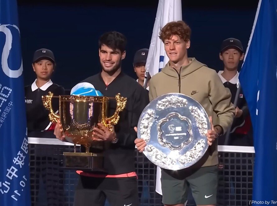 Sinner Tak Berdaya, Carlos Alcaraz Ciptakan Sejarah di China Open 2024 - iMSPORT.TV