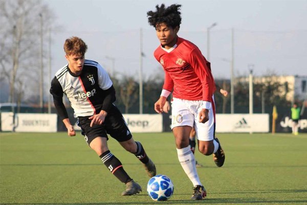 Staf Garuda Select Unggah Kondisi Bagus Kahfi di Inggris - iMSPORT