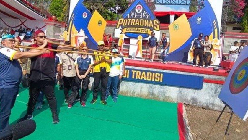 Surabaya Juara Umum Pekan Olahraga Tradisional 2023 - iMSPORT.TV
