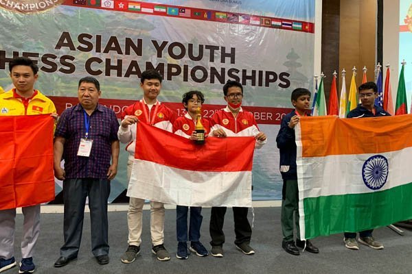 Tim Catur Indonesia U-18 Raih Emas di Asian Youth Chess Championship - iMSPORT.TV