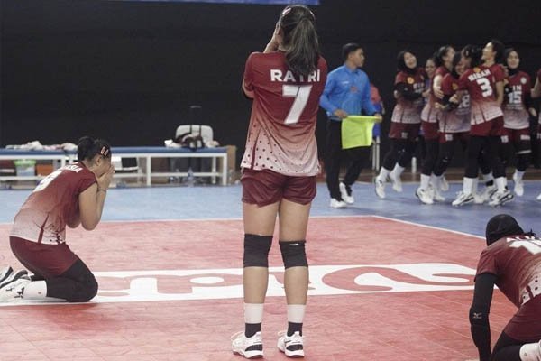 Tim Voli Putri BIN O2C Juara Livoli 2022 - iMSPORT.TV